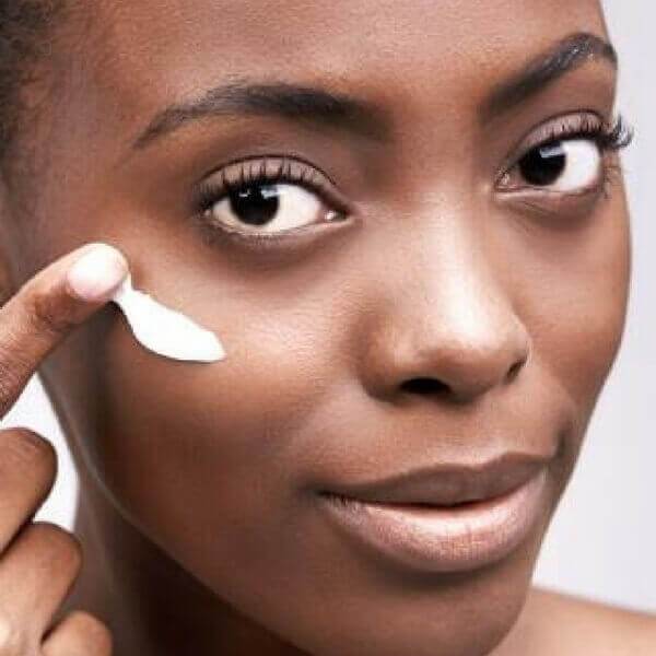 Want to Remove Dark Circles Under Your Eyes? Here’s How.
